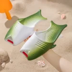 Tobogane de desene animate cu rechini pentru plajă - verde
